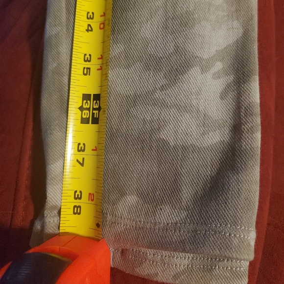 🚫🚫SOLD🚫🚫Spanx camo jeanish - Picture 5 of 5